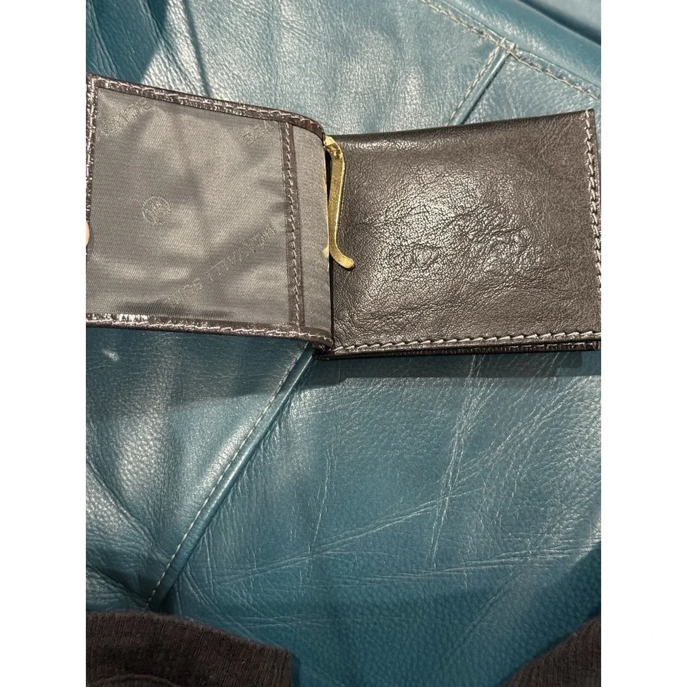 B. Cavalli Men's Brown Bifold Wallet Money Clip Card Slots Logo‎ Accent